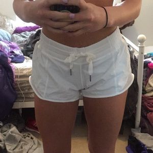 white lululemon hotty hot shorts!